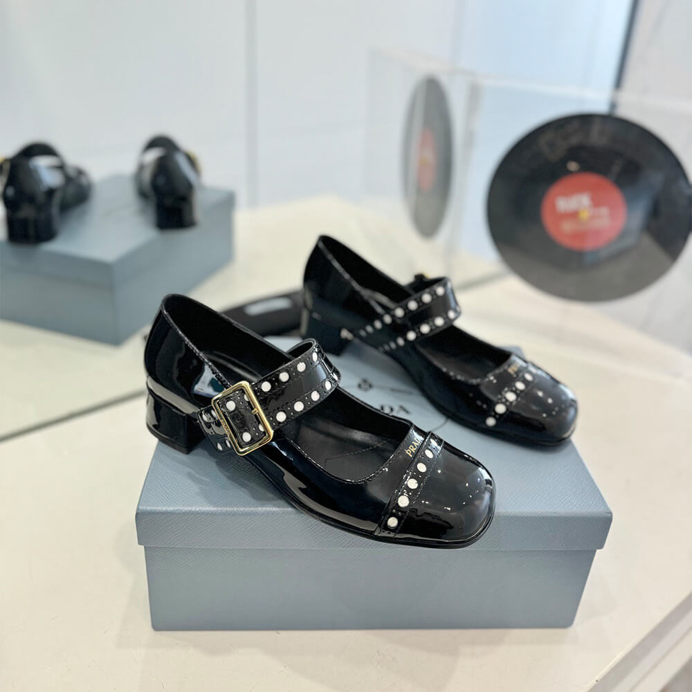 Patent Leather Mary Jane Pumps