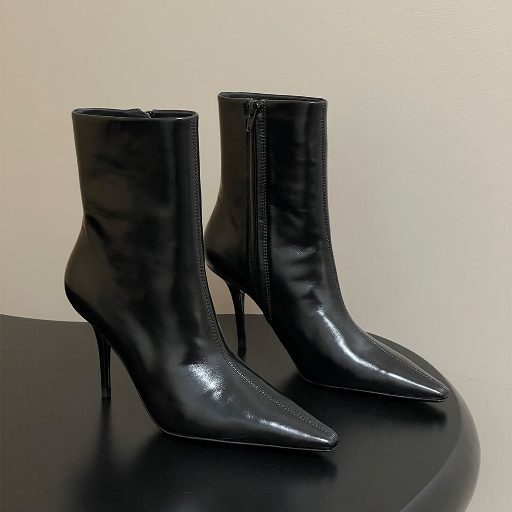 Ashley Booties in Smooth Leather