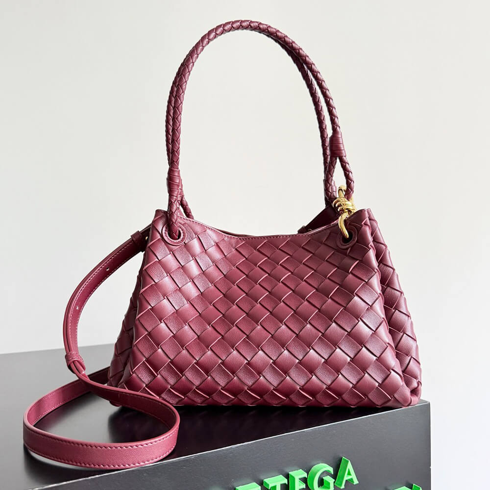 Veneta Medium Parachute