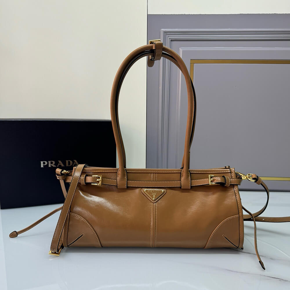 Medium Leather Handbag
