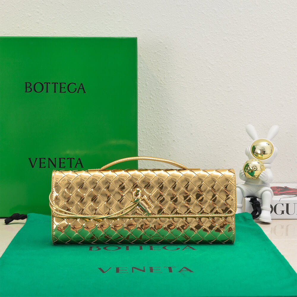Veneta Andiamo Clutch