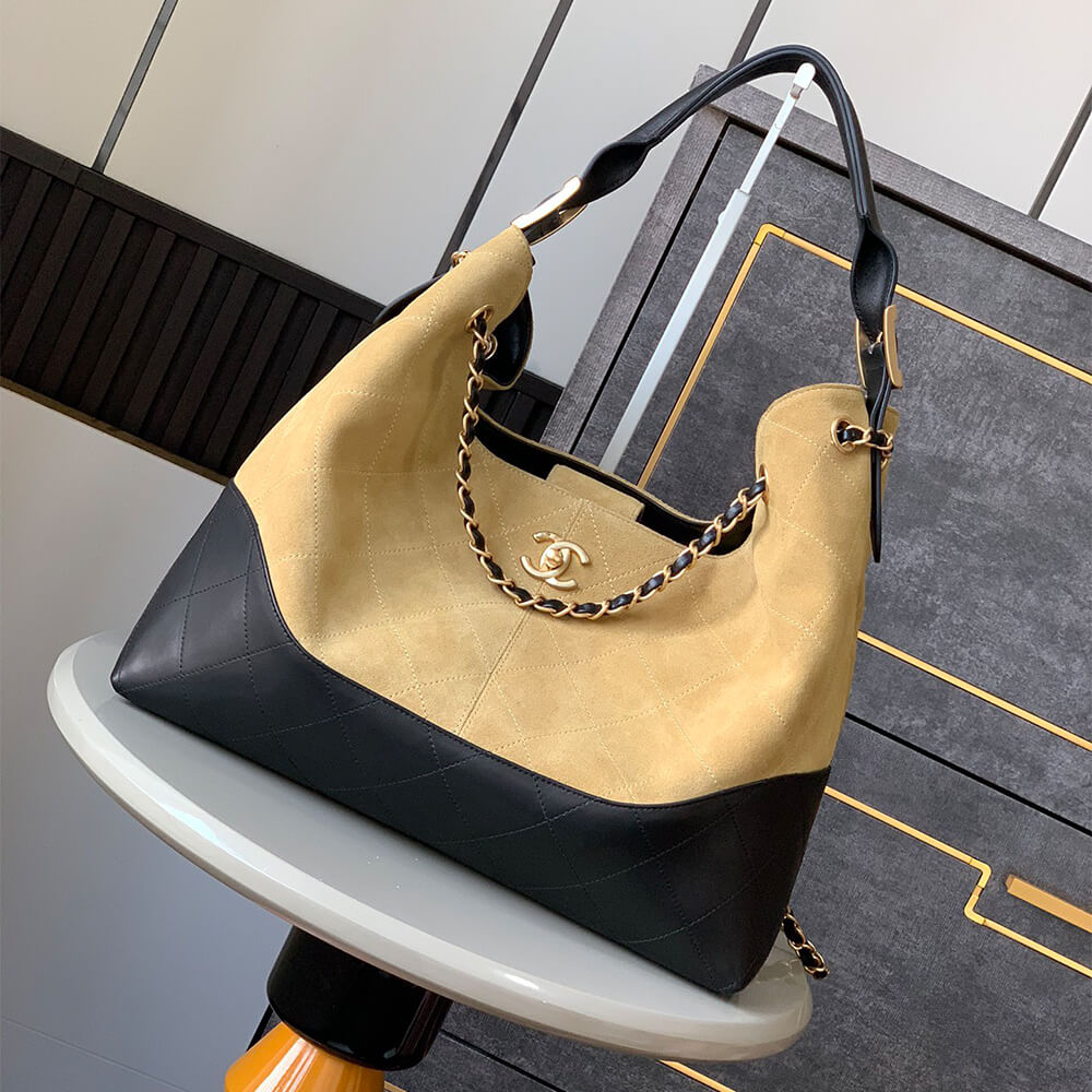 HOBO on 25 Fashion Show