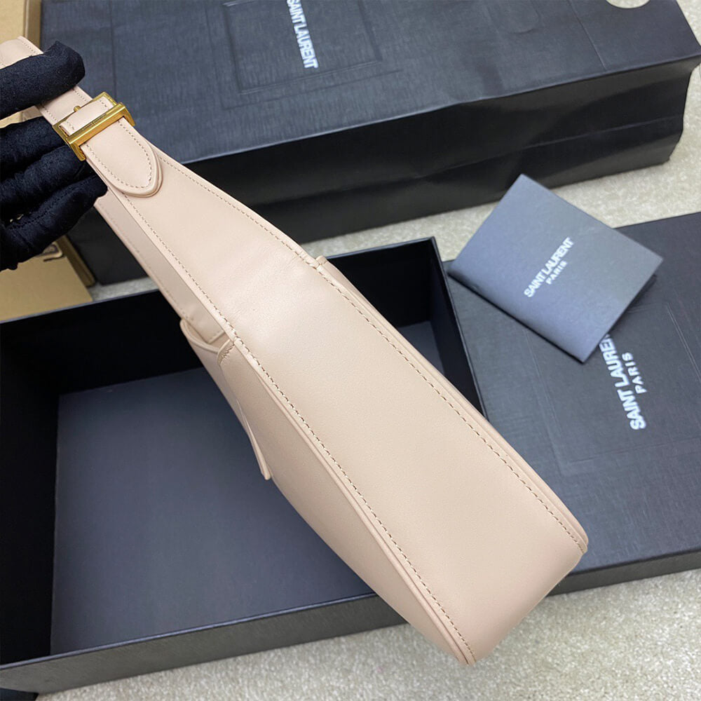 LE 5 A 7 HOBO BAG IN SMOOTH LEATHER