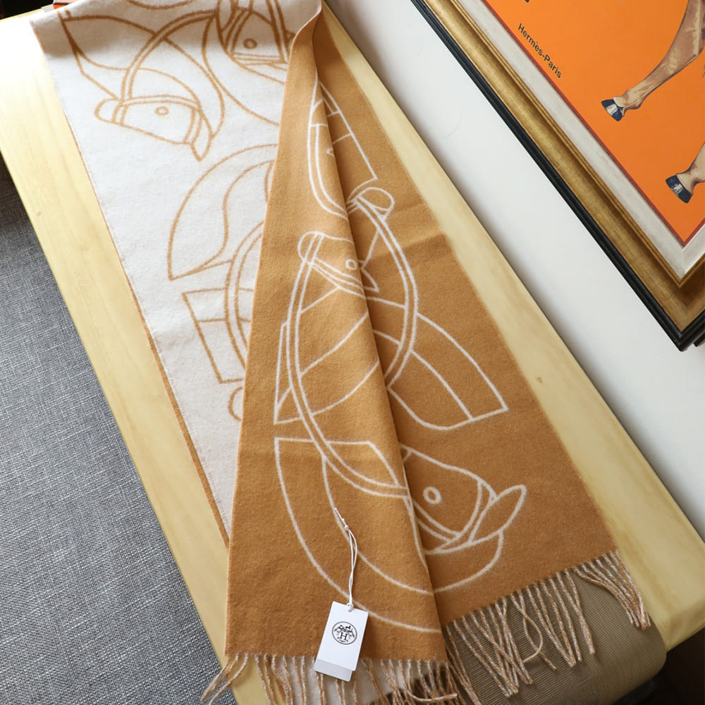 Casaque Entrelacs Equestres Scarf