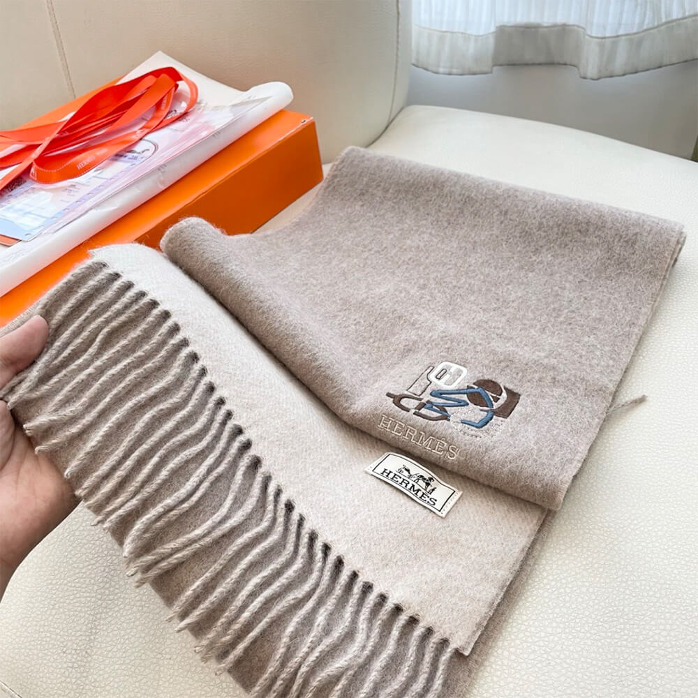 Recto-Verso PM H Puzzle Scarf