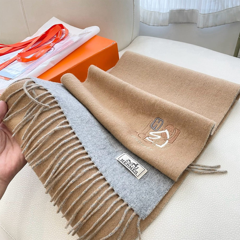 Recto-Verso PM H Puzzle Scarf