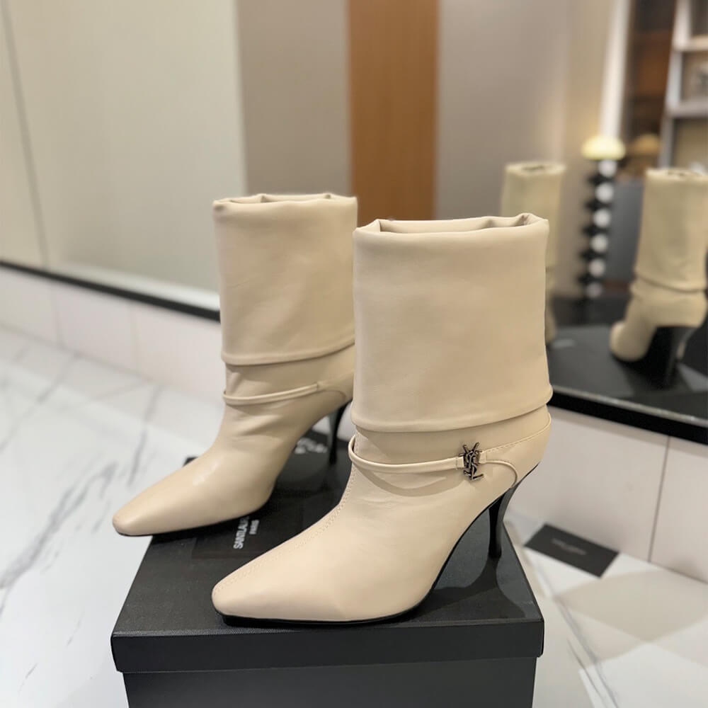 Niki Booties in Suede