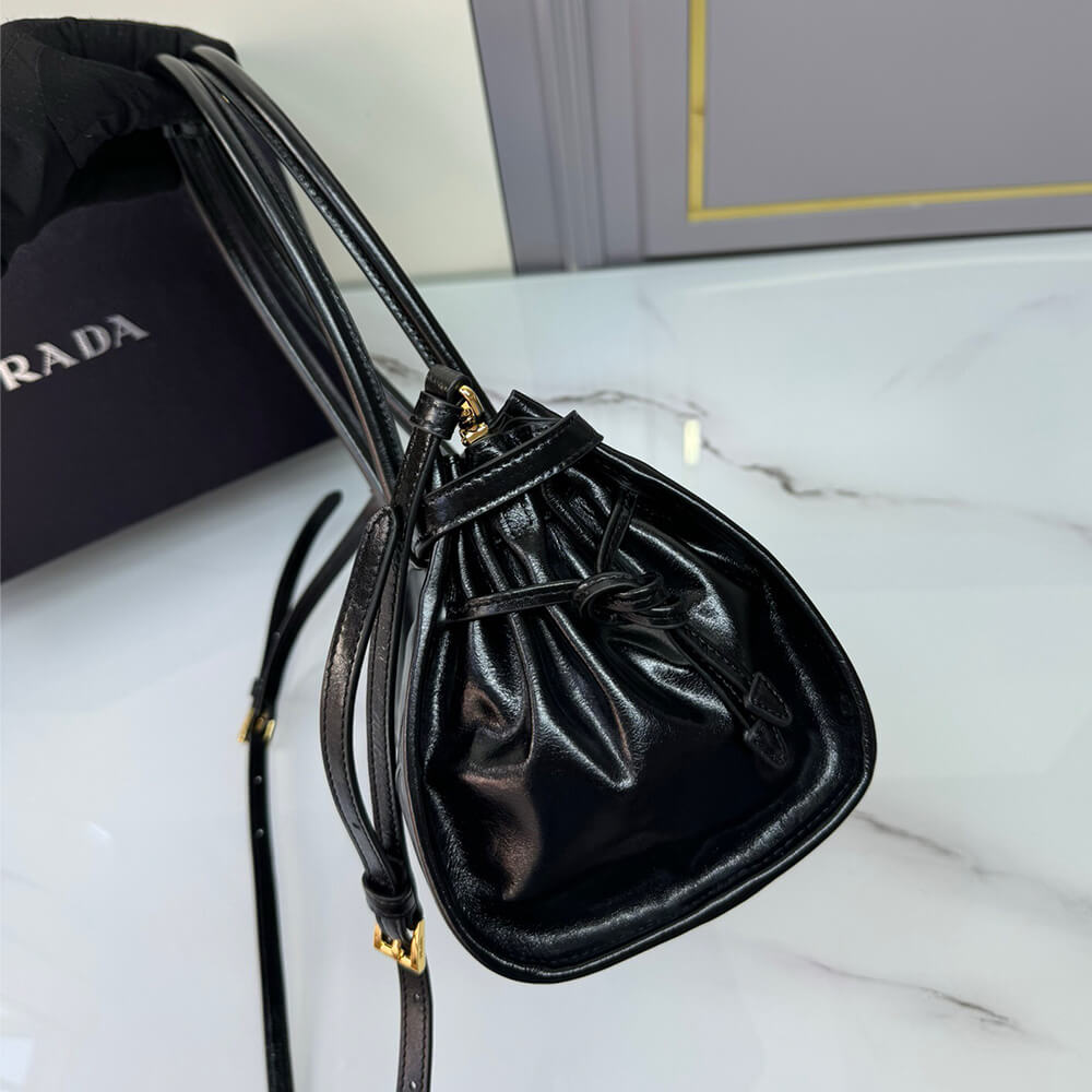 Medium Leather Handbag
