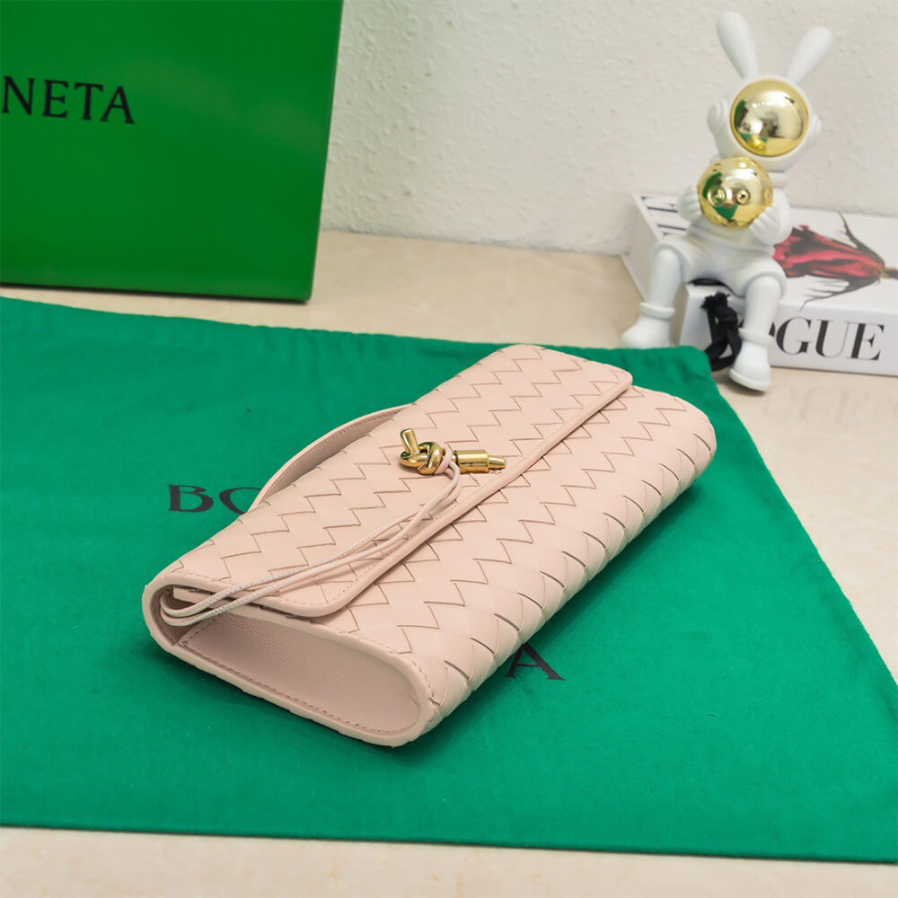 Veneta Andiamo Clutch