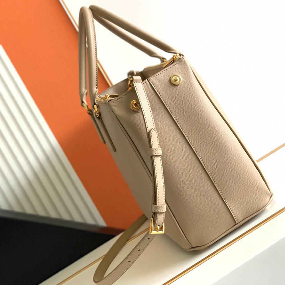 Large Galleria Saffiano Leather Bag