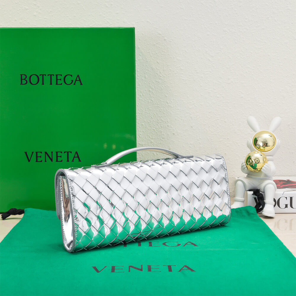 Veneta Andiamo Clutch