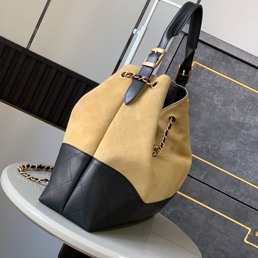 HOBO on 25 Fashion Show