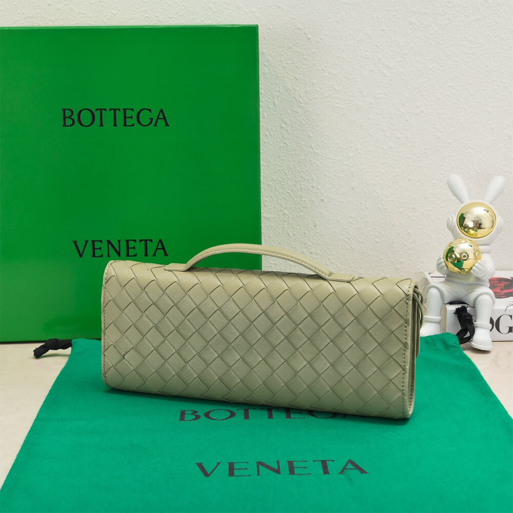 Veneta Andiamo Clutch