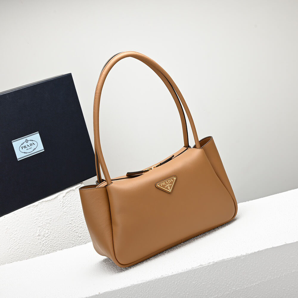 Medium Leather Handbag