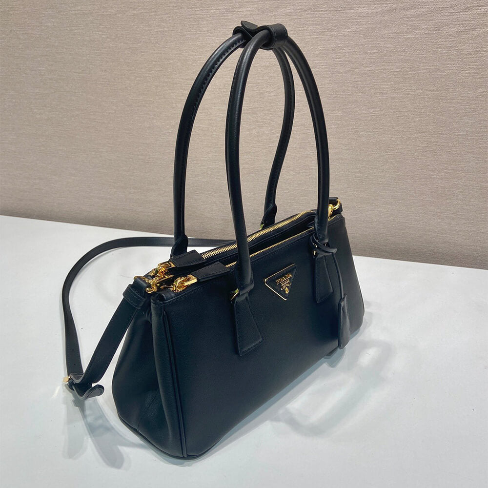 Medium Galleria Leather Bag