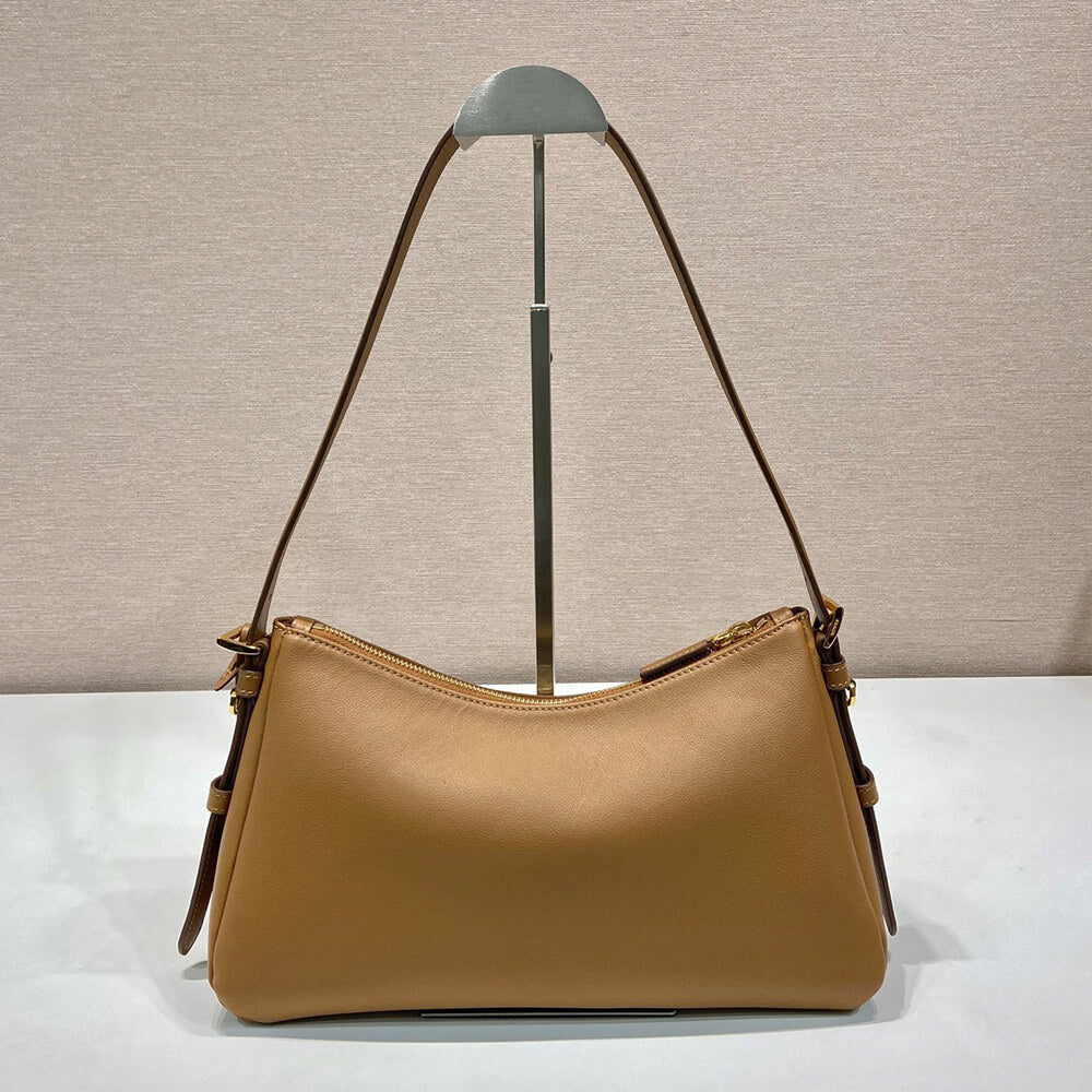 Aimée Medium Leather Shoulder Bag