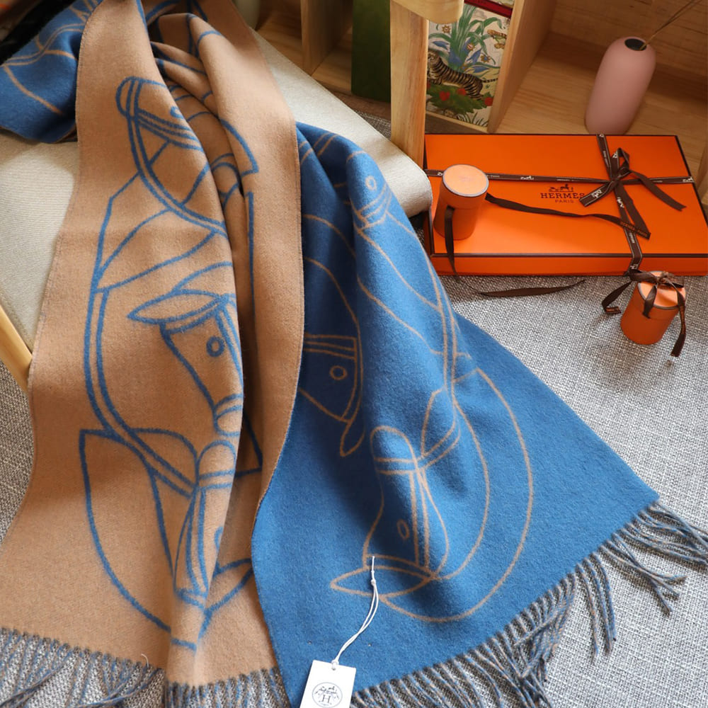 Casaque Entrelacs Equestres Scarf