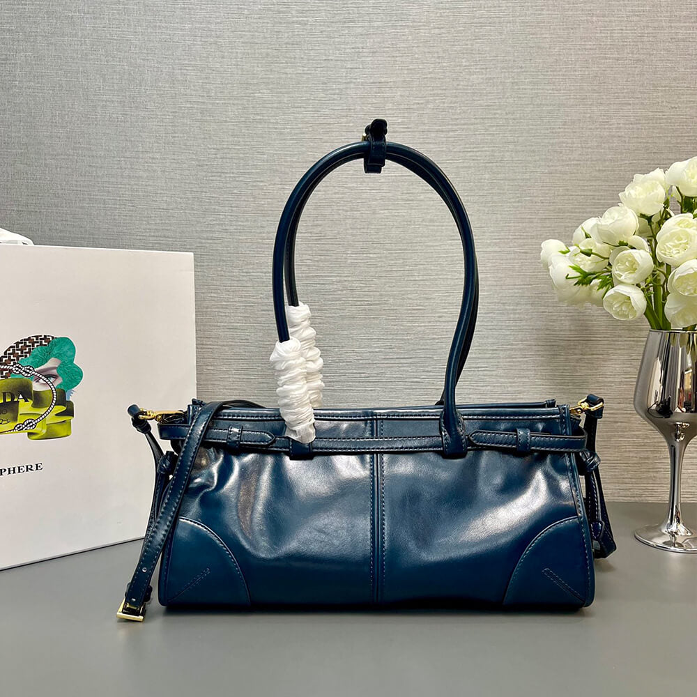 Medium Leather Handbag