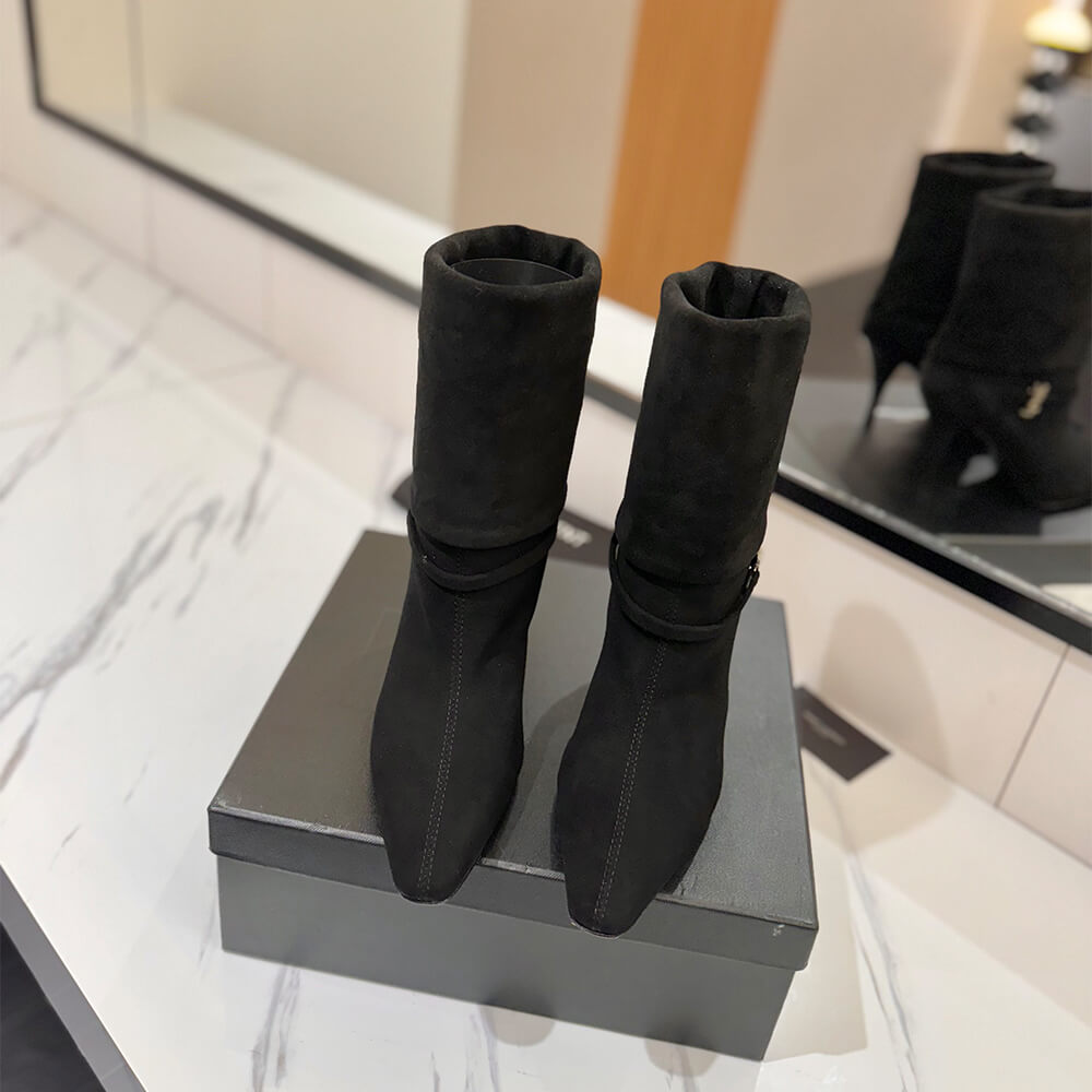 Niki Booties in Suede