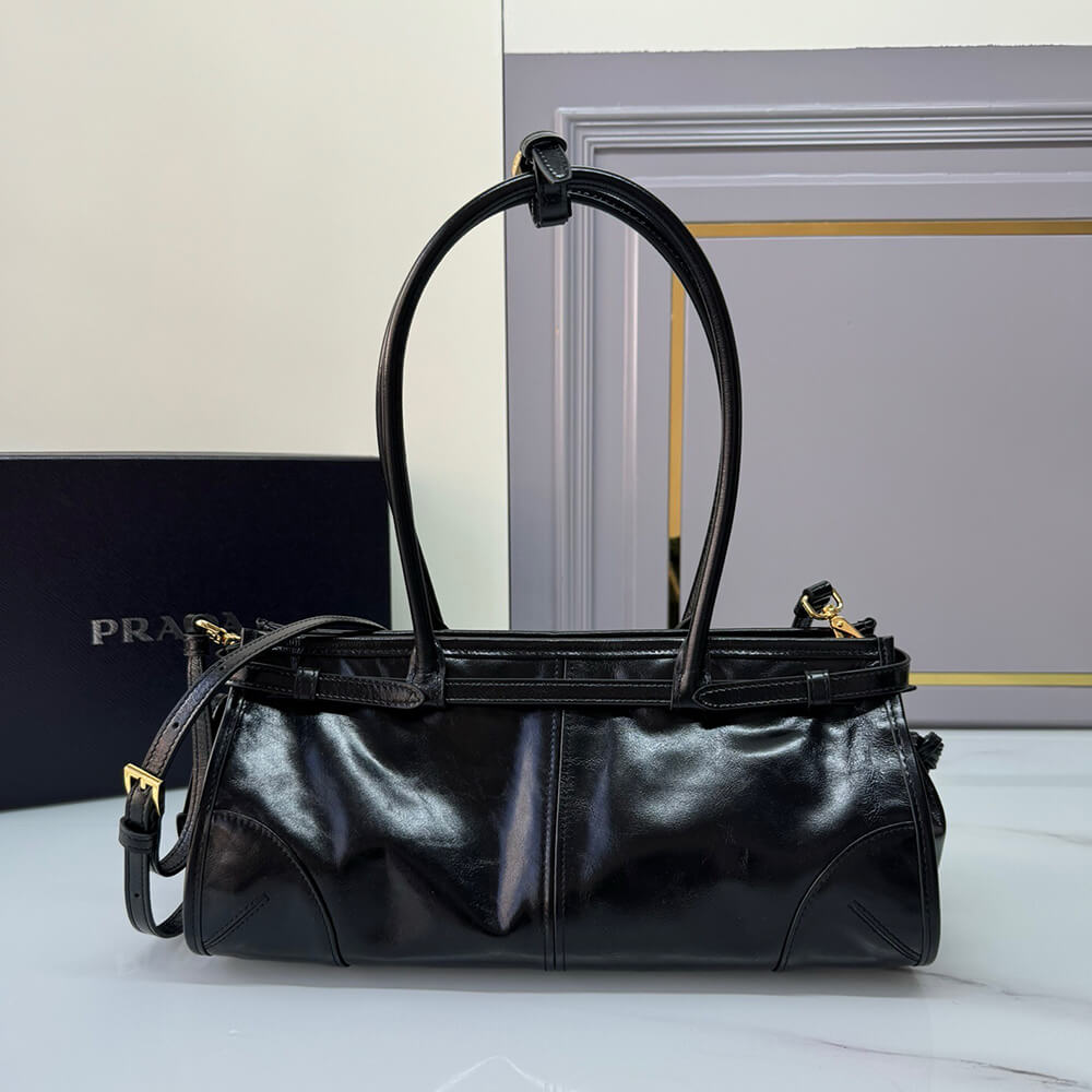 Medium Leather Handbag