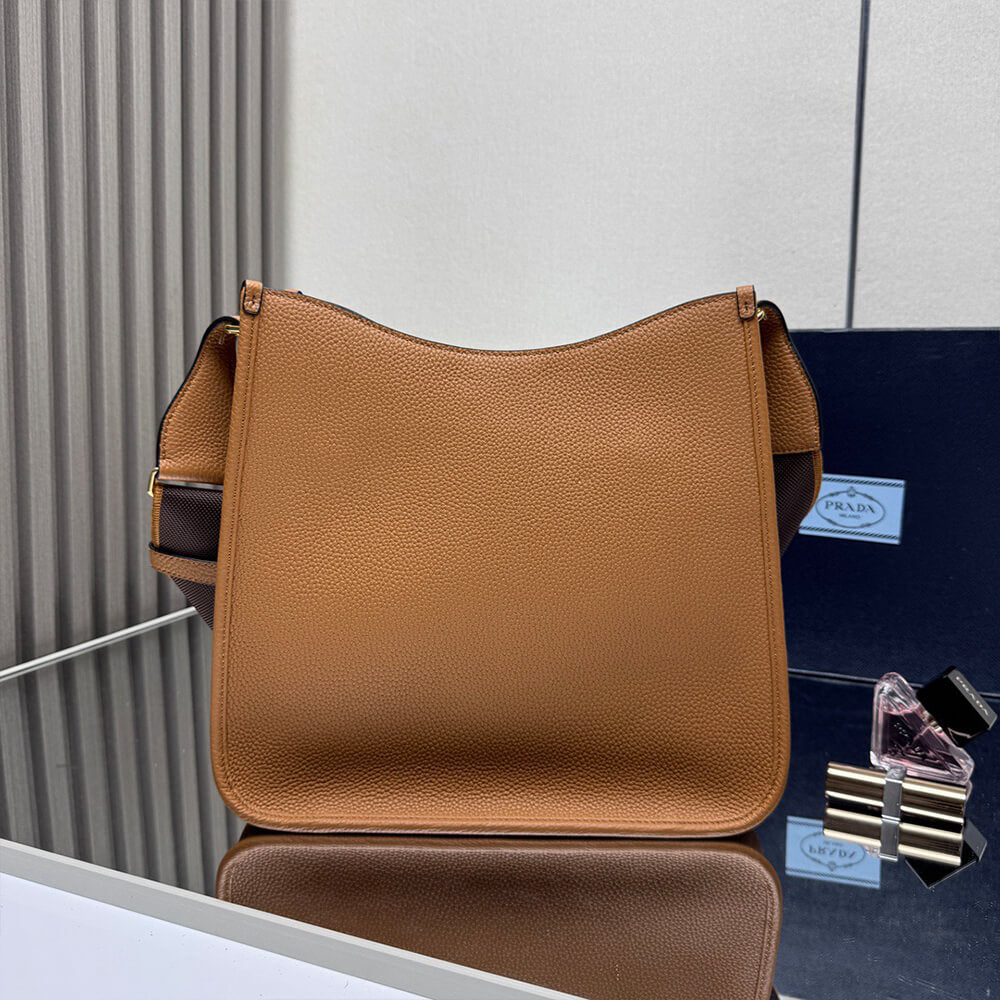 Medium Leather Bag