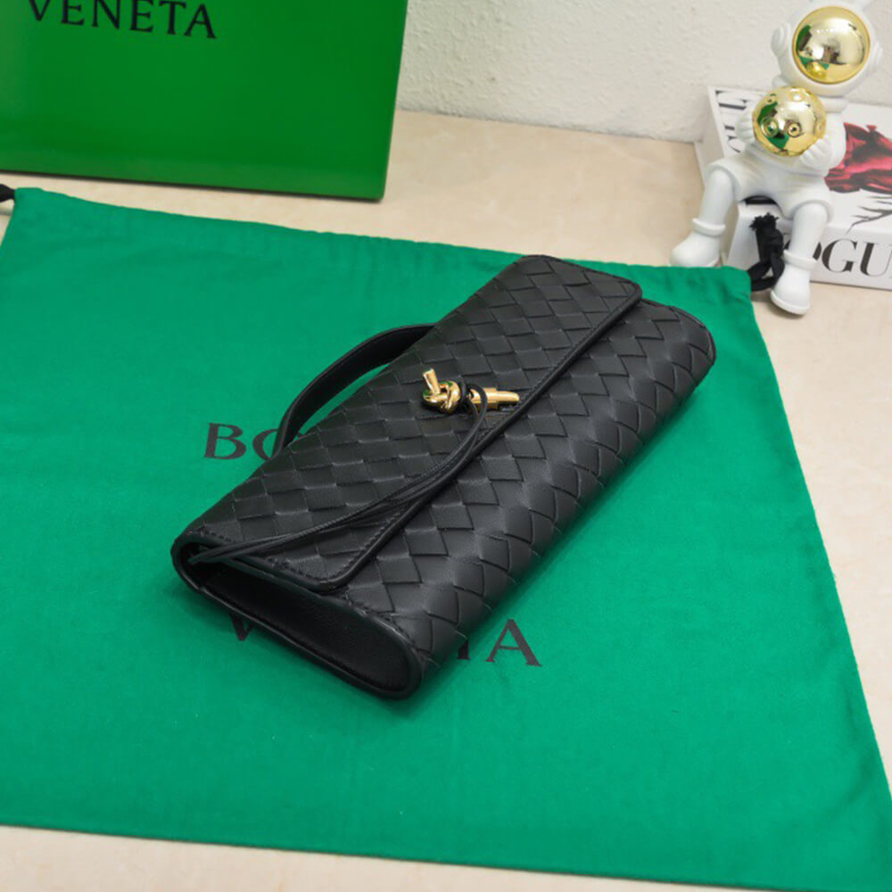 Veneta Andiamo Clutch