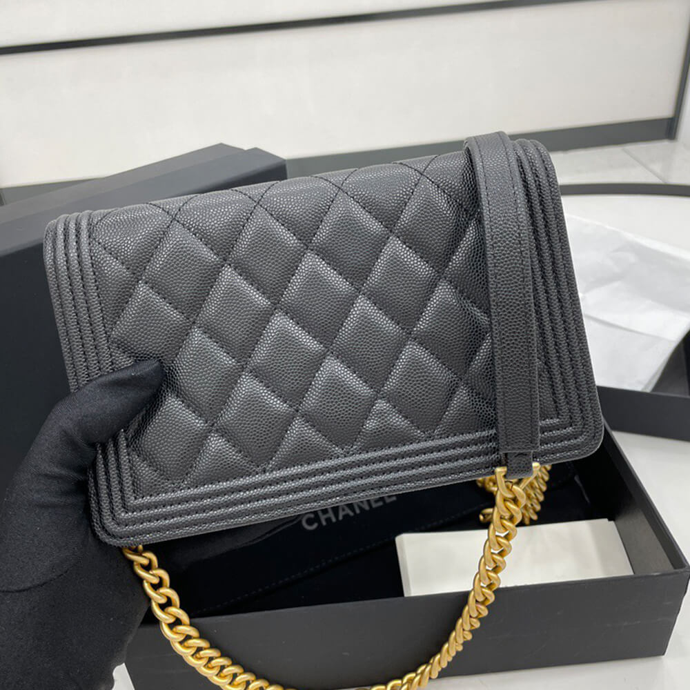 Boy Chanel Wallet On Chain
