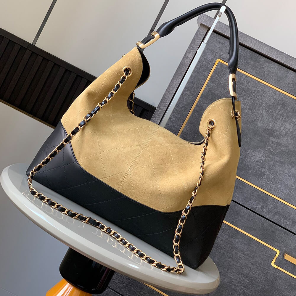 HOBO on 25 Fashion Show