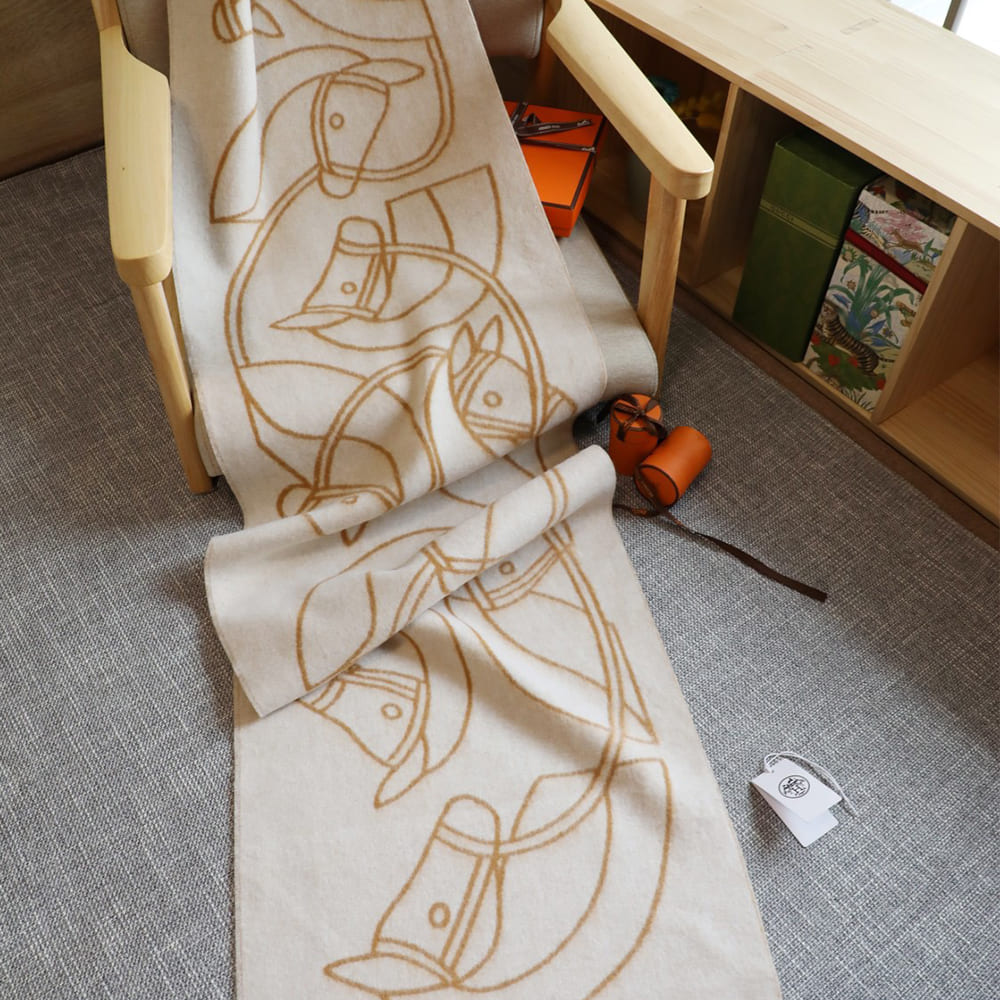 Casaque Entrelacs Equestres Scarf