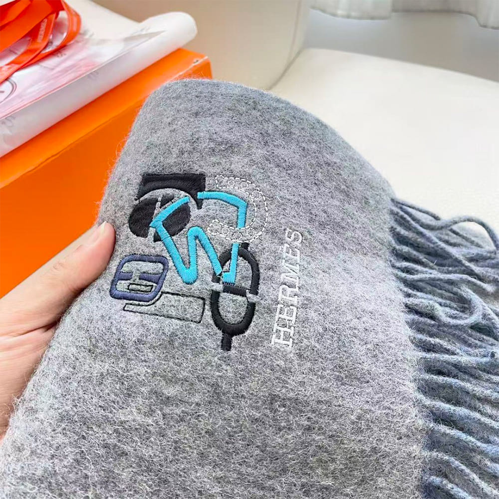 Recto-Verso PM H Puzzle Scarf