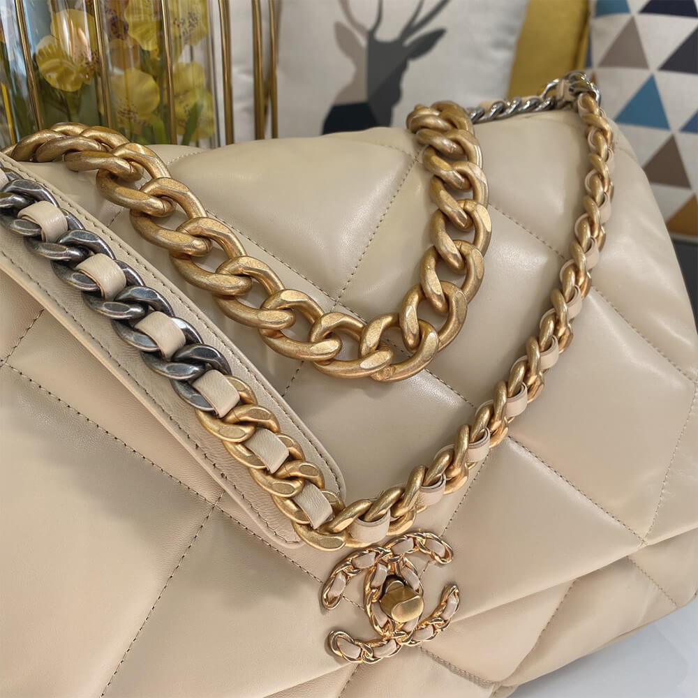 19 Maxi Handbag