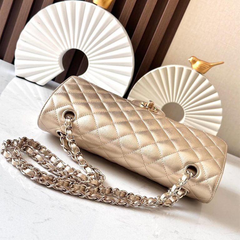 Classic Flap Handbag