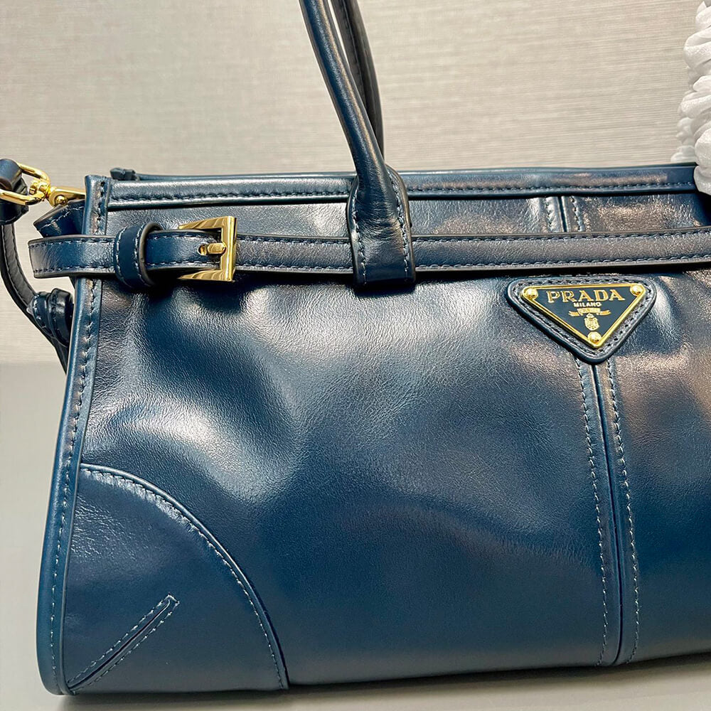 Medium Leather Handbag