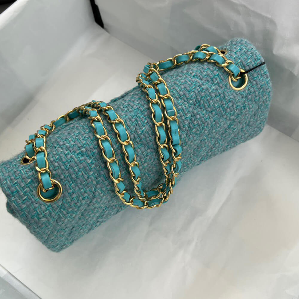 Tweed Medium Classic Flap Bag