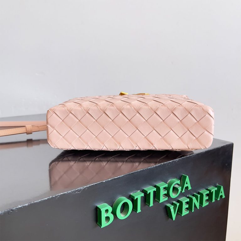 Veneta Bang Bang Vanity Case