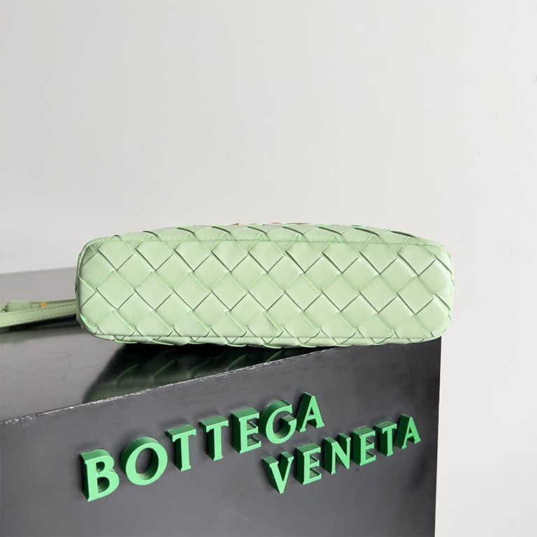 Veneta Bang Bang Vanity Case