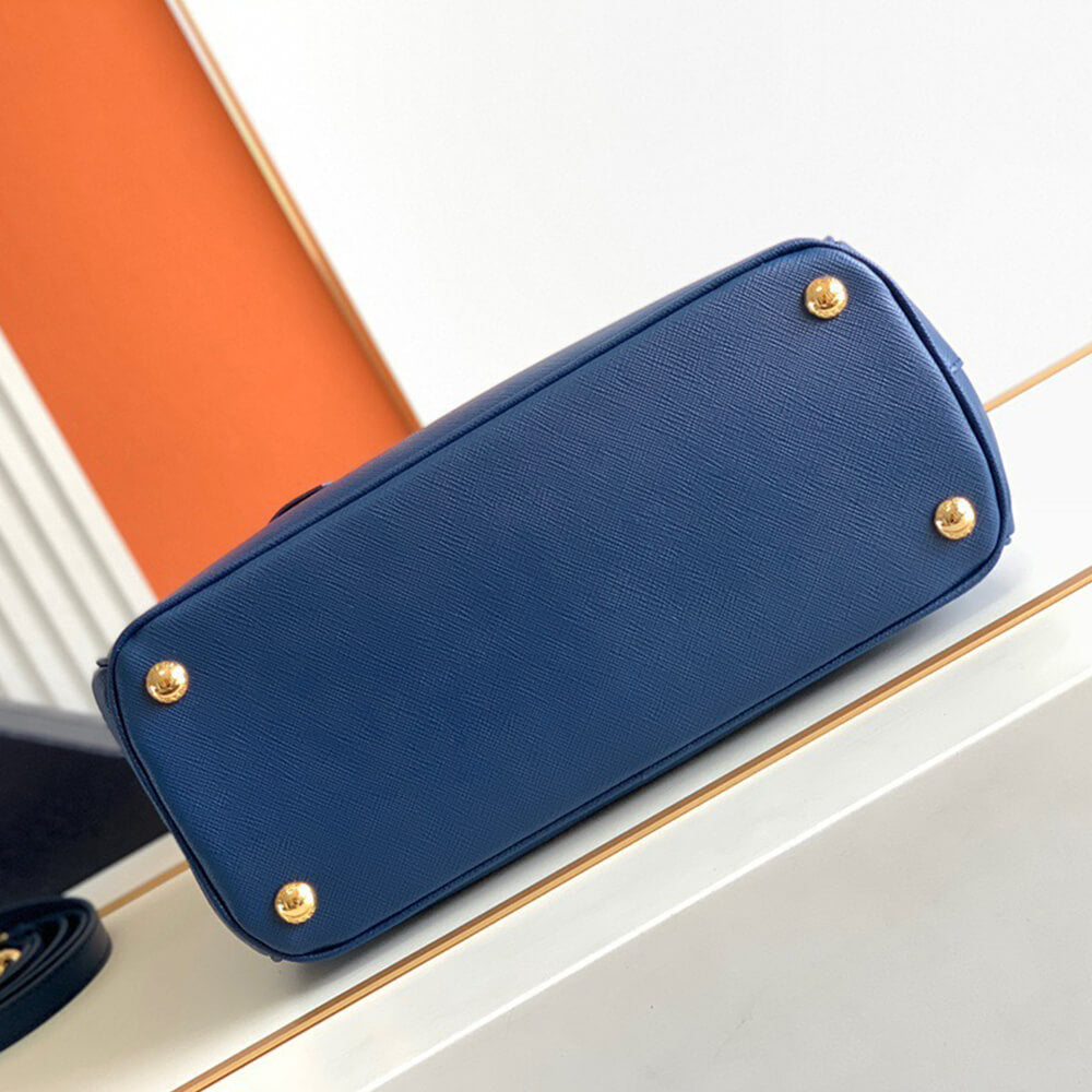 Medium Galleria Saffiano Leather Bag