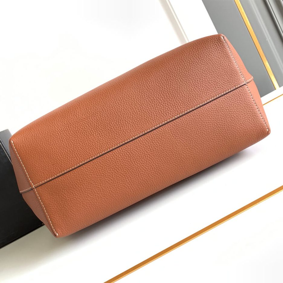 CABAS ANAÏS Medium bag in grained calfskin