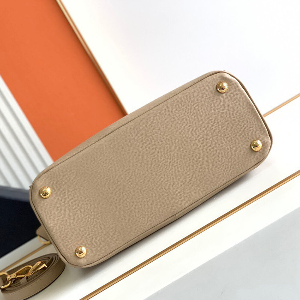 Medium Galleria Saffiano Leather Bag