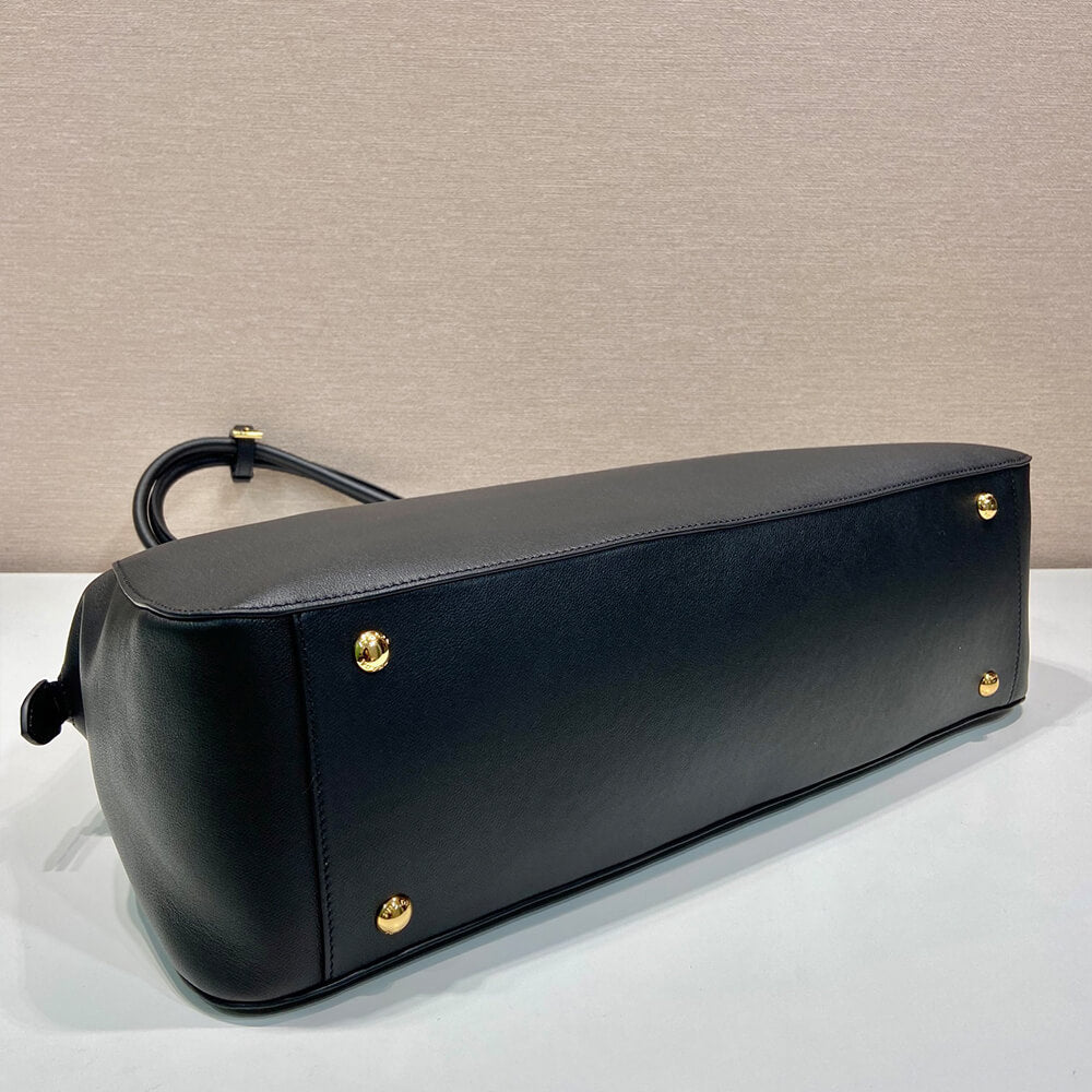 Large Leather Tote Bag with Zipper Closure