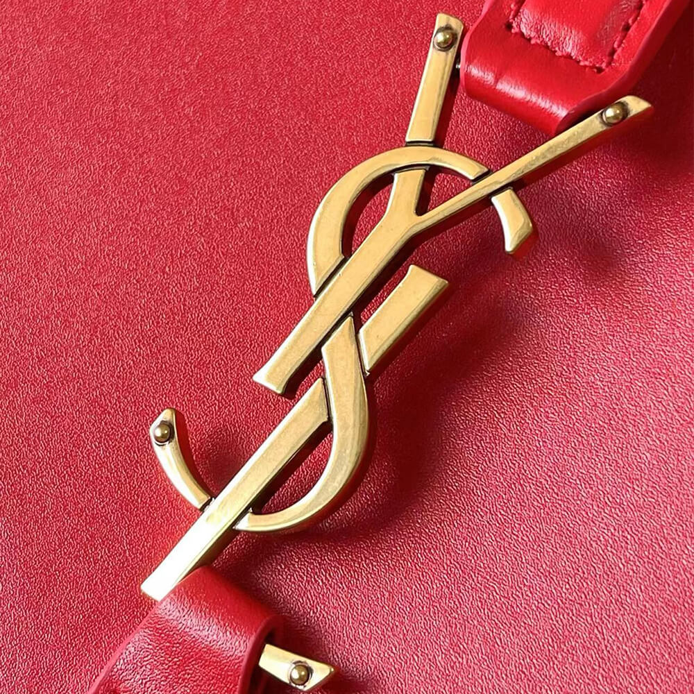 LE 5 A 7 HOBO BAG IN SMOOTH LEATHER