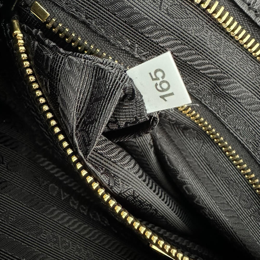 Medium Leather Handbag