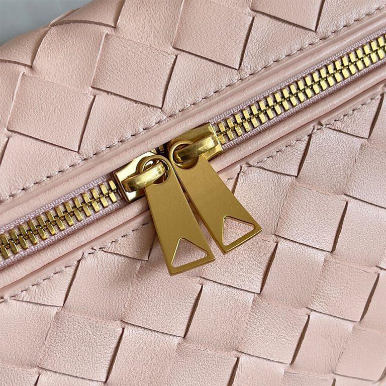 Veneta Bang Bang Vanity Case