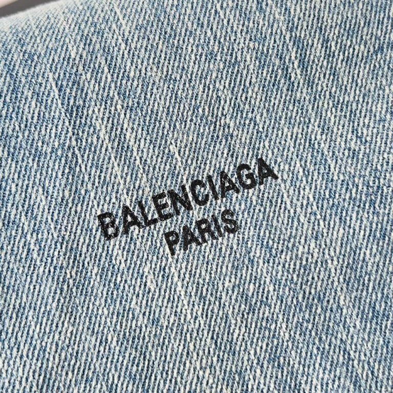 Women’s Crush Tote Bag Small