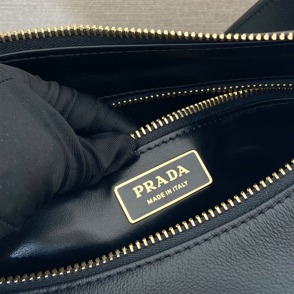 Aimée Medium Leather Shoulder Bag