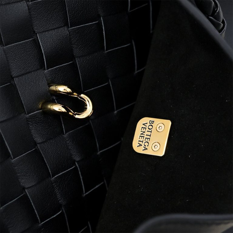 Veneta Small Ciao Ciao