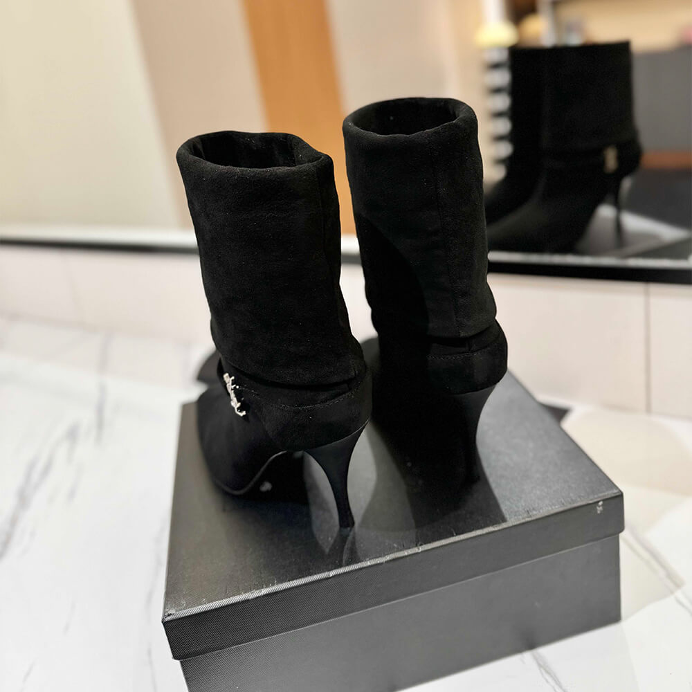 Niki Booties in Suede