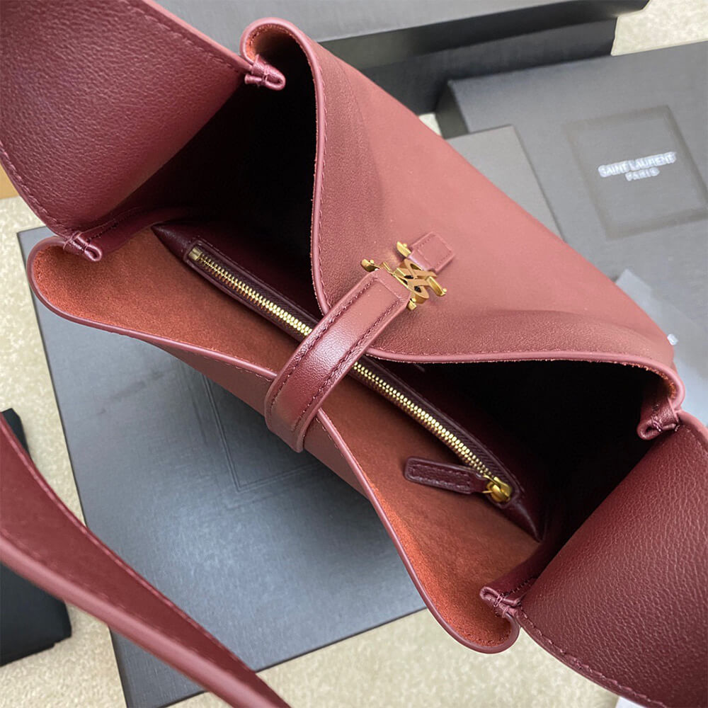 le 5 a 7 supple small