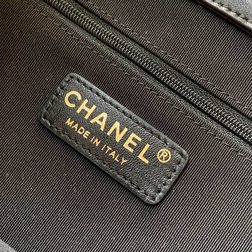 HOBO on 25 Fashion Show