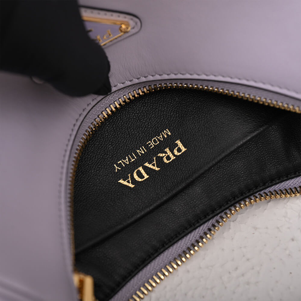 Arque Leather Shoulder Bag